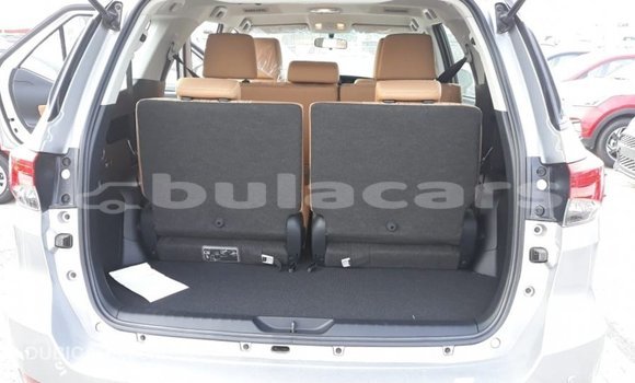 Buy Import Toyota Fortuner Grey Car in Import - Dubai in Central Buy Import Toyota Fortuner Grey Car in Import - Dubai in Central