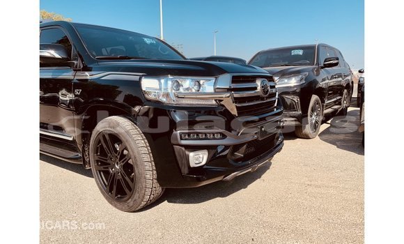 Buy Import Toyota Land Cruiser Black Car in Import - Dubai in Central Buy Import Toyota Land Cruiser Black Car in Import - Dubai in Central