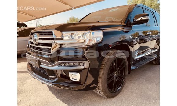 Buy Import Toyota Land Cruiser Black Car in Import - Dubai in Central Buy Import Toyota Land Cruiser Black Car in Import - Dubai in Central