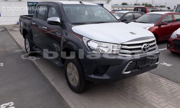 Buy Import Toyota Hilux Grey Car in Import - Dubai in Central Buy Import Toyota Hilux Grey Car in Import - Dubai in Central