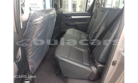 Buy Import Toyota Hilux Grey Car in Import - Dubai in Central Buy Import Toyota Hilux Grey Car in Import - Dubai in Central
