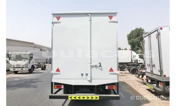 Buy Import Hino 300 Series White Truck in Import - Dubai in Central Buy Import Hino 300 Series White Truck in Import - Dubai in Central