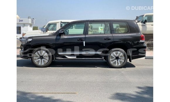 Buy Import Toyota Land Cruiser Black Car in Import - Dubai in Central Buy Import Toyota Land Cruiser Black Car in Import - Dubai in Central