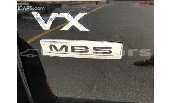 Acheter Import Voiture Toyota Land Cruiser Noir à Import - Dubai, Central Acheter Import Voiture Toyota Land Cruiser Noir à Import - Dubai, Central