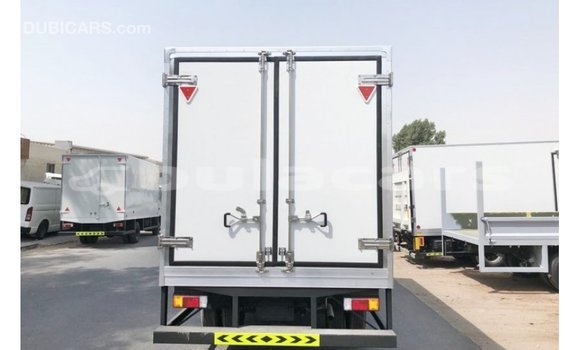 Buy Import Hino 300 Series White Truck in Import - Dubai in Central Buy Import Hino 300 Series White Truck in Import - Dubai in Central