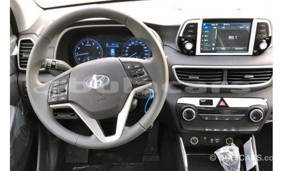 Buy Import Hyundai Tucson Grey Car in Import - Dubai in Central Buy Import Hyundai Tucson Grey Car in Import - Dubai in Central