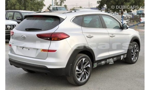 Buy Import Hyundai Tucson Grey Car in Import - Dubai in Central Buy Import Hyundai Tucson Grey Car in Import - Dubai in Central