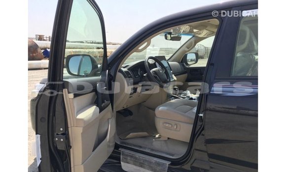 Buy Import Toyota Land Cruiser Black Car in Import - Dubai in Central Buy Import Toyota Land Cruiser Black Car in Import - Dubai in Central