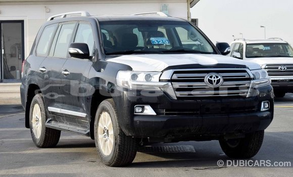 Buy Import Toyota Land Cruiser Black Car in Import - Dubai in Central Buy Import Toyota Land Cruiser Black Car in Import - Dubai in Central