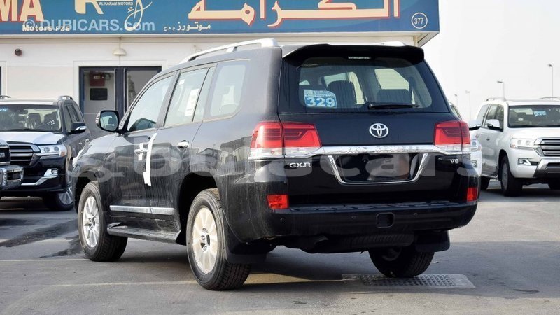 Big with watermark toyota land cruiser central import dubai 5674