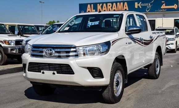 Buy Import Toyota Hilux White Car in Import - Dubai in Central Buy Import Toyota Hilux White Car in Import - Dubai in Central