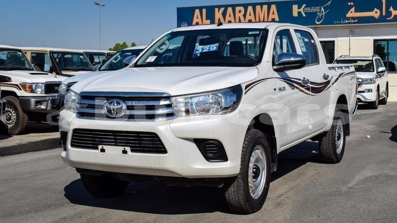 Big with watermark toyota hilux central import dubai 5676