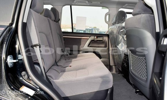 Buy Import Toyota Land Cruiser Black Car in Import - Dubai in Central Buy Import Toyota Land Cruiser Black Car in Import - Dubai in Central