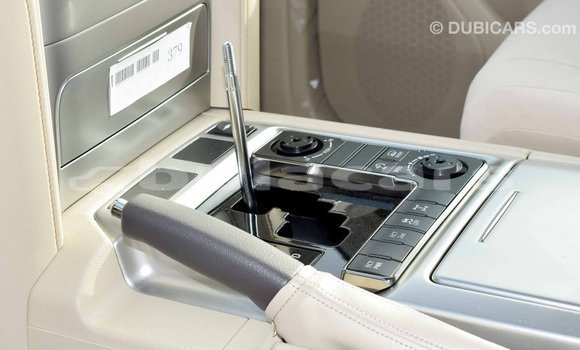 Buy Import Toyota Land Cruiser White Car in Import - Dubai in Central Buy Import Toyota Land Cruiser White Car in Import - Dubai in Central