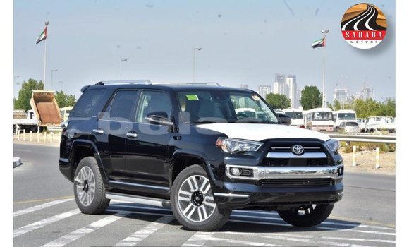 Acheter Import Voiture Toyota 4Runner Noir à Import - Dubai, Central Acheter Import Voiture Toyota 4Runner Noir à Import - Dubai, Central