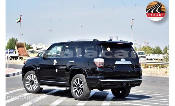 Acheter Import Voiture Toyota 4Runner Noir à Import - Dubai, Central Acheter Import Voiture Toyota 4Runner Noir à Import - Dubai, Central