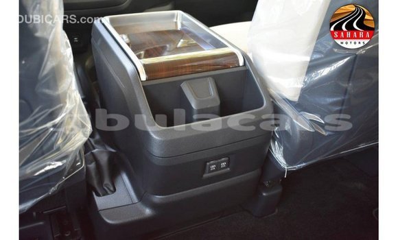 Acheter Import Voiture Toyota Granvia Blanc à Import - Dubai, Central Acheter Import Voiture Toyota Granvia Blanc à Import - Dubai, Central