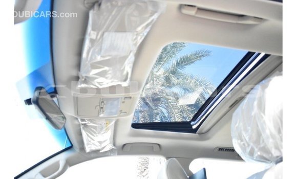 Buy Import Toyota Land Cruiser White Car in Import - Dubai in Central Buy Import Toyota Land Cruiser White Car in Import - Dubai in Central