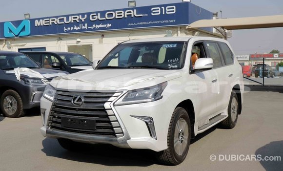 Acheter Import Voiture Lexus LX Blanc à Import - Dubai, Central Acheter Import Voiture Lexus LX Blanc à Import - Dubai, Central