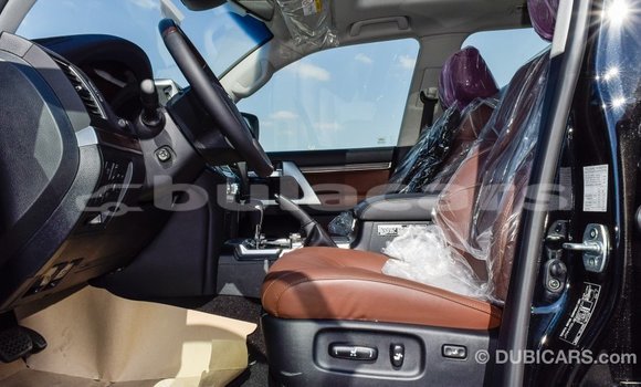 Acheter Import Voiture Toyota Land Cruiser Noir à Import - Dubai, Central Acheter Import Voiture Toyota Land Cruiser Noir à Import - Dubai, Central