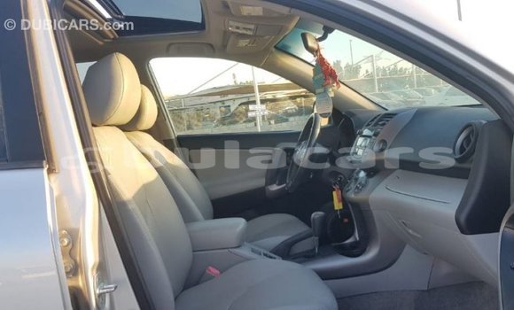 Buy Import Toyota 4Runner Grey Car in Import - Dubai in Central Buy Import Toyota 4Runner Grey Car in Import - Dubai in Central