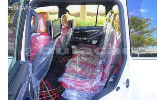 Acheter Import Voiture Lexus LX Blanc à Import - Dubai, Central Acheter Import Voiture Lexus LX Blanc à Import - Dubai, Central