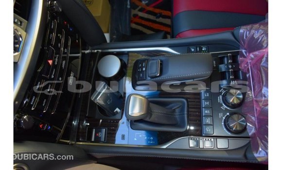 Acheter Import Voiture Lexus LX Blanc à Import - Dubai, Central Acheter Import Voiture Lexus LX Blanc à Import - Dubai, Central