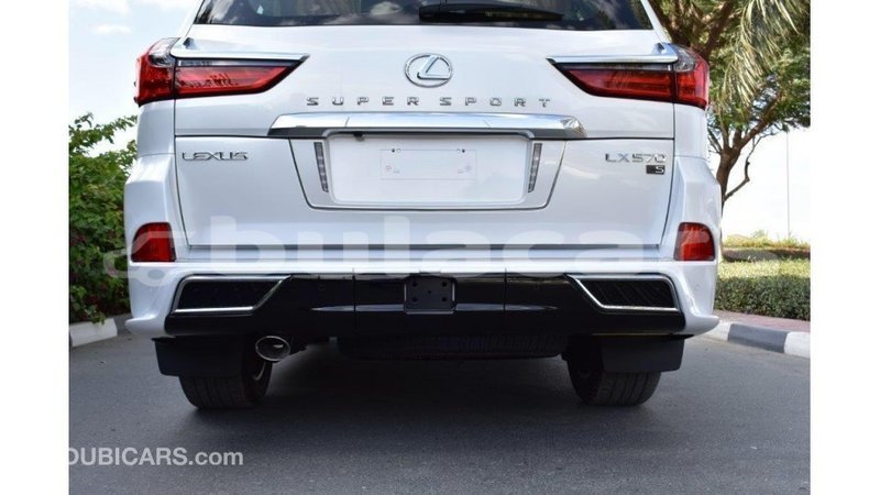 Big with watermark lexus lx central import dubai 5701