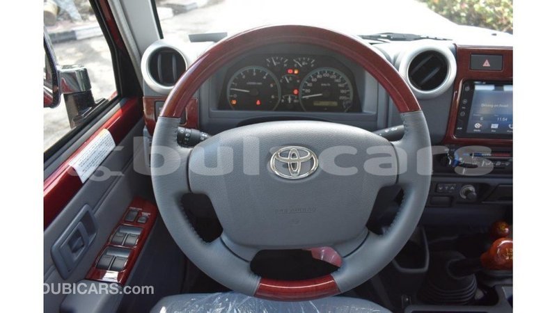 Big with watermark toyota land cruiser central import dubai 5702