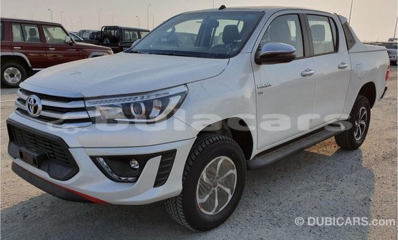 Buy Import Toyota Hilux White Car in Import - Dubai in Central Buy Import Toyota Hilux White Car in Import - Dubai in Central