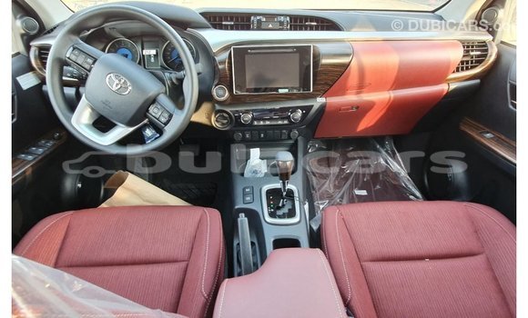 Buy Import Toyota Hilux White Car in Import - Dubai in Central Buy Import Toyota Hilux White Car in Import - Dubai in Central