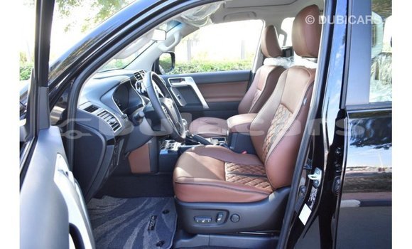 Acheter Import Voiture Toyota Prado Noir à Import - Dubai, Central Acheter Import Voiture Toyota Prado Noir à Import - Dubai, Central