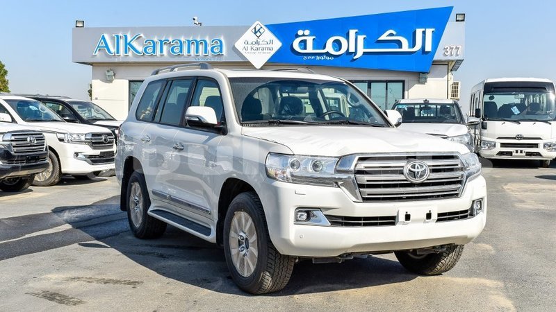 Big with watermark toyota land cruiser central import dubai 5719