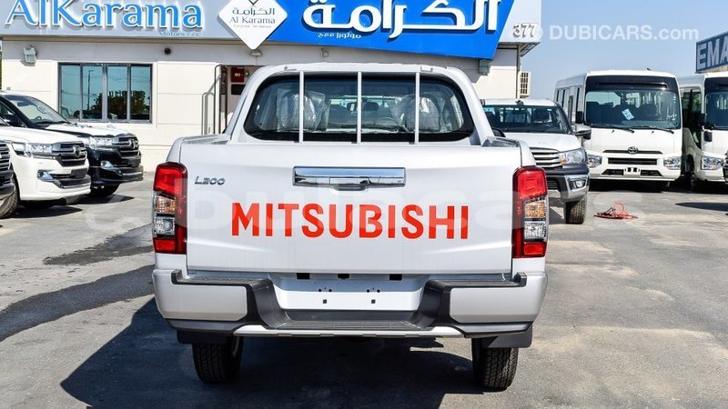 Big with watermark mitsubishi l200 central import dubai 5724