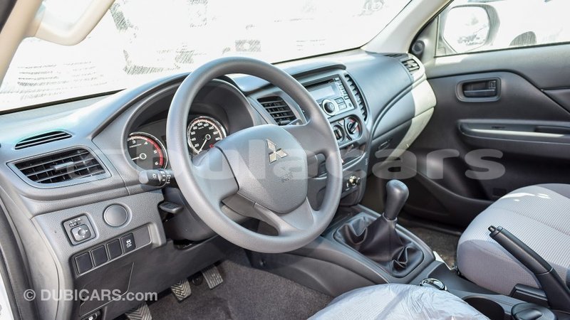 Big with watermark mitsubishi l200 central import dubai 5728