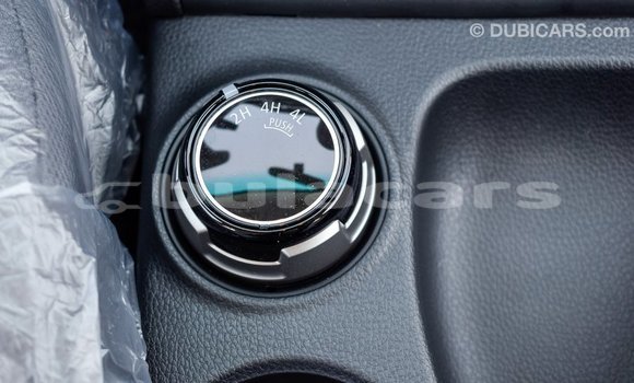 Acheter Import Voiture Mitsubishi L200 Blanc à Import - Dubai, Central Acheter Import Voiture Mitsubishi L200 Blanc à Import - Dubai, Central