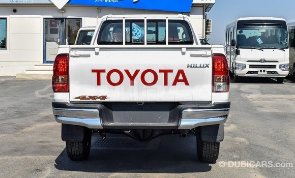 Buy Import Toyota Hilux White Car in Import - Dubai in Central Buy Import Toyota Hilux White Car in Import - Dubai in Central