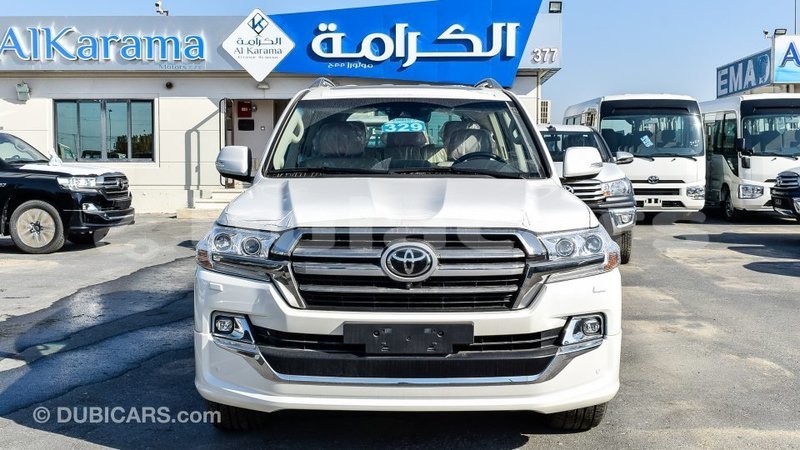 Big with watermark toyota land cruiser central import dubai 5734