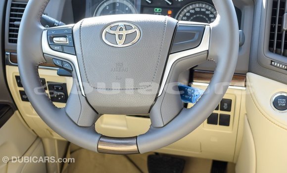 Buy Import Toyota Land Cruiser Black Car in Import - Dubai in Central Buy Import Toyota Land Cruiser Black Car in Import - Dubai in Central