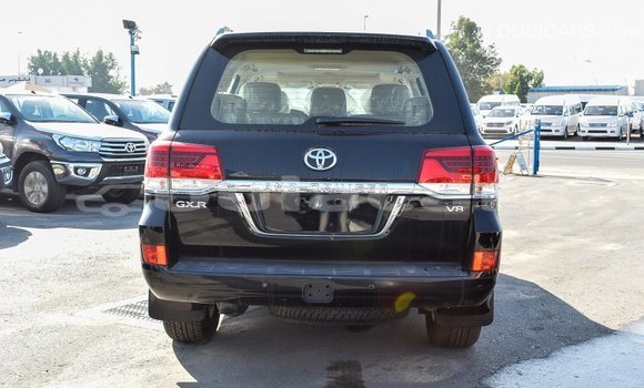 Buy Import Toyota Land Cruiser Black Car in Import - Dubai in Central Buy Import Toyota Land Cruiser Black Car in Import - Dubai in Central