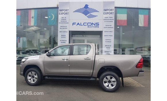 Buy Import Toyota Hilux Grey Car in Import - Dubai in Central Buy Import Toyota Hilux Grey Car in Import - Dubai in Central
