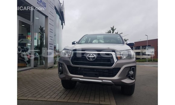 Buy Import Toyota Hilux Grey Car in Import - Dubai in Central Buy Import Toyota Hilux Grey Car in Import - Dubai in Central