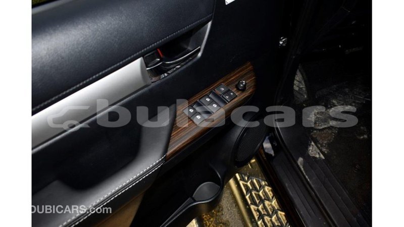 Big with watermark toyota hilux central import dubai 5738