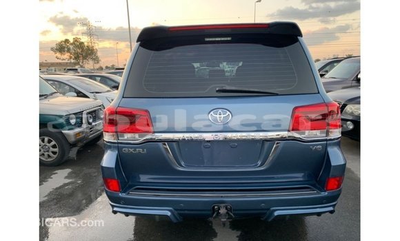 Buy Import Toyota Land Cruiser Blue Car in Import - Dubai in Central Buy Import Toyota Land Cruiser Blue Car in Import - Dubai in Central