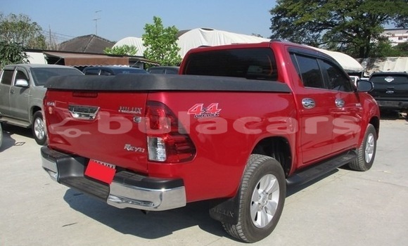 Acheter Occasion Voiture Toyota Hilux Rouge à Labasa, Northern Acheter Occasion Voiture Toyota Hilux Rouge à Labasa, Northern
