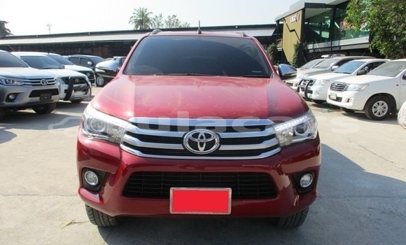 Acheter Occasion Voiture Toyota Hilux Rouge à Labasa, Northern Acheter Occasion Voiture Toyota Hilux Rouge à Labasa, Northern