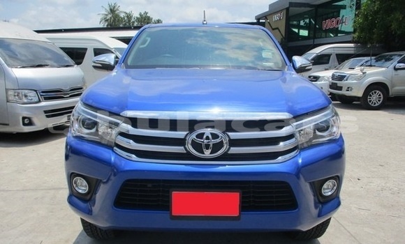 Acheter Occasion Voiture Toyota Hilux Bleu à Suva, Central Acheter Occasion Voiture Toyota Hilux Bleu à Suva, Central