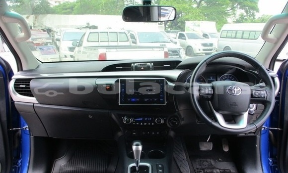 Acheter Occasion Voiture Toyota Hilux Bleu à Suva, Central Acheter Occasion Voiture Toyota Hilux Bleu à Suva, Central