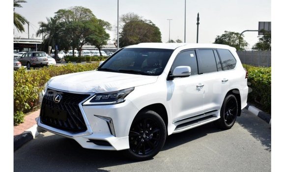 Acheter Import Voiture Lexus LX Blanc à Import - Dubai, Central Acheter Import Voiture Lexus LX Blanc à Import - Dubai, Central
