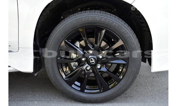 Acheter Import Voiture Lexus LX Blanc à Import - Dubai, Central Acheter Import Voiture Lexus LX Blanc à Import - Dubai, Central